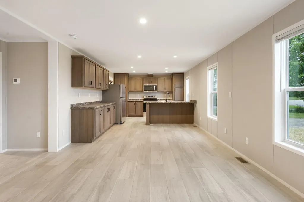 17 Spring Street Newport ME 04953