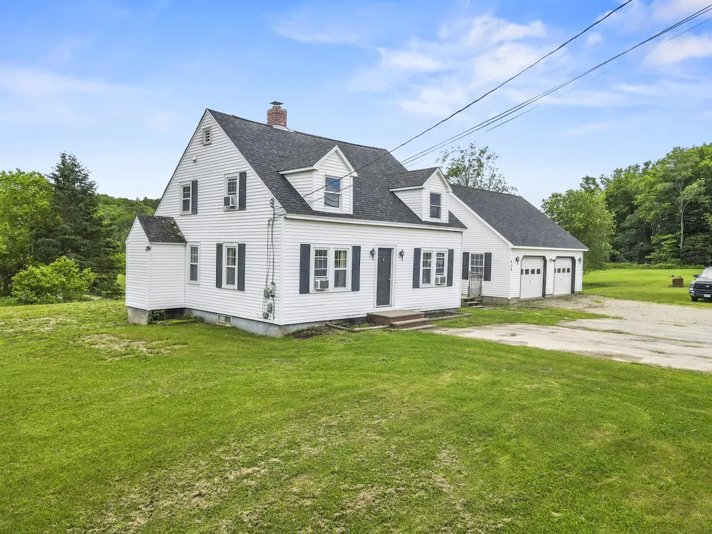 659 State Route 46 Bucksport ME 04416