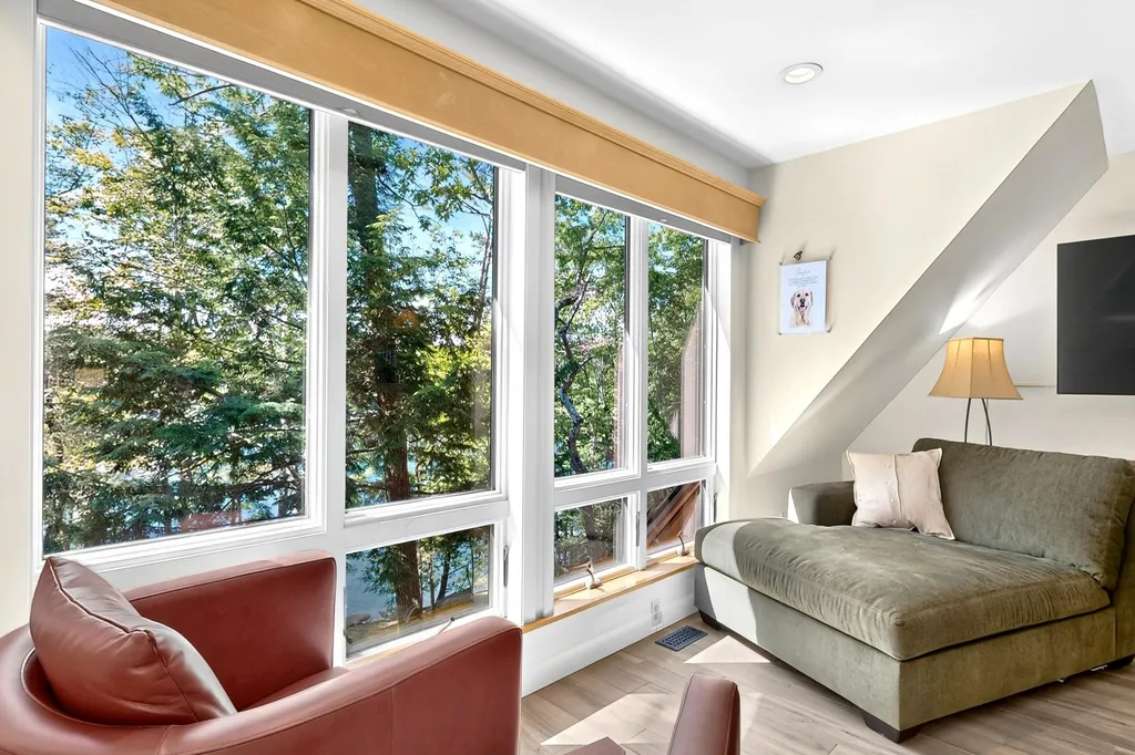 57 Andersen Road Raymond ME 04071