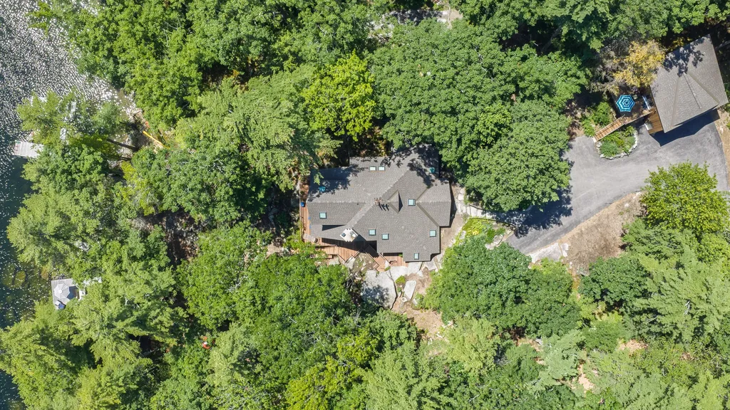 57 Andersen Road Raymond ME 04071