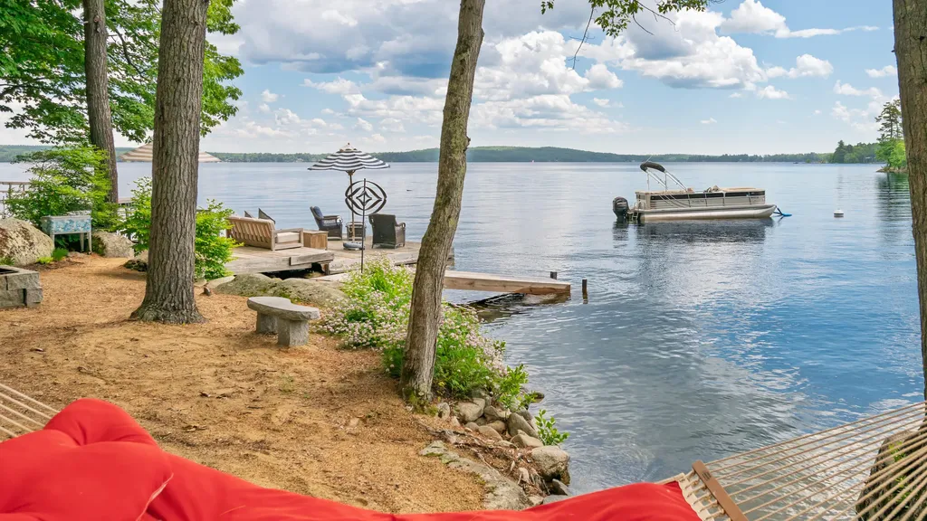 57 Andersen Road Raymond ME 04071