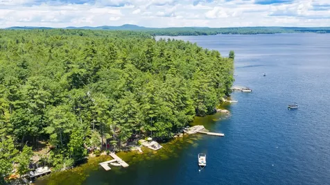 57 Andersen Road Raymond ME 04071