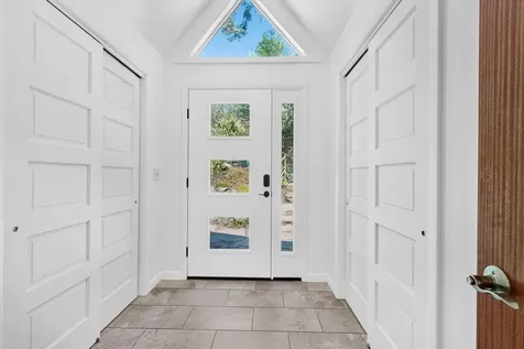 57 Andersen Road Raymond ME 04071