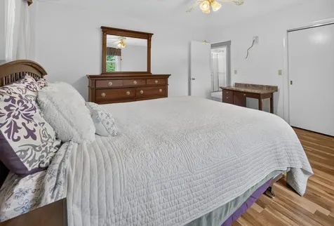 136 Grove Street Lewiston ME 04240