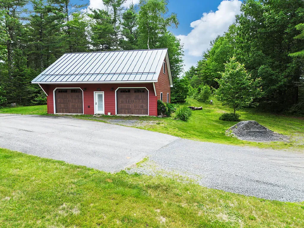 2706 Level Hill Road Palermo ME 04354