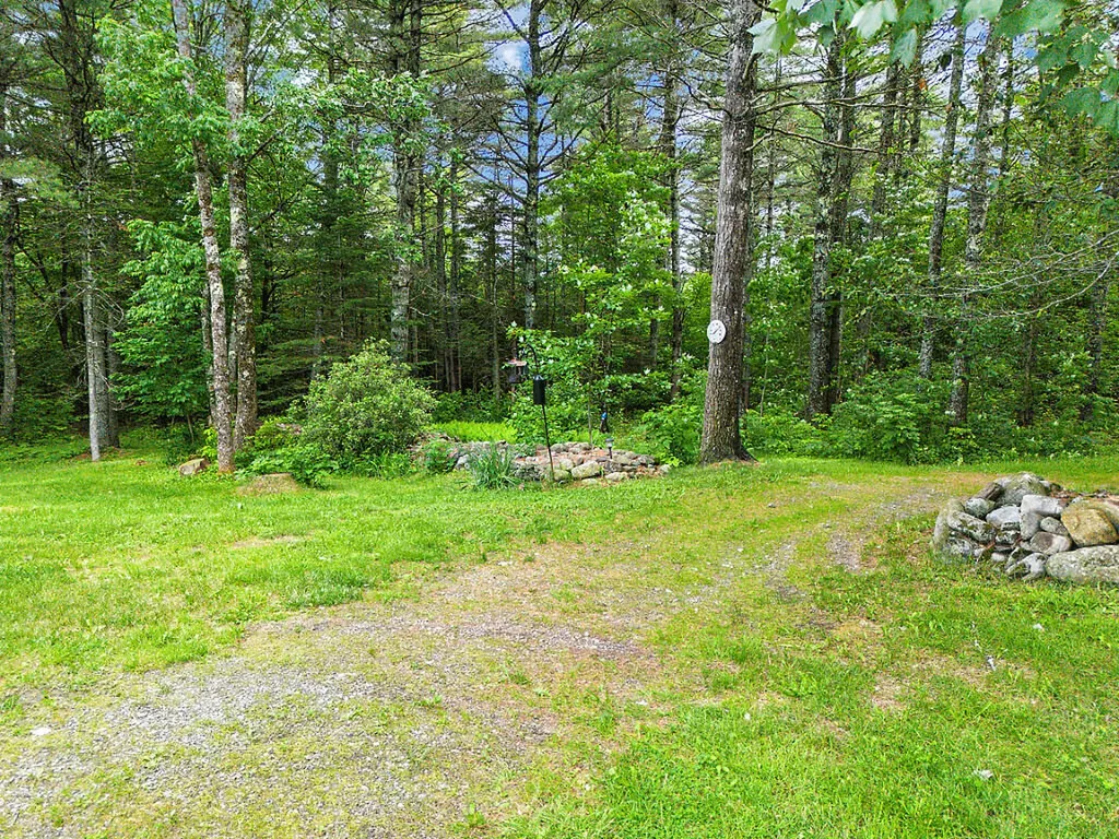 2706 Level Hill Road Palermo ME 04354