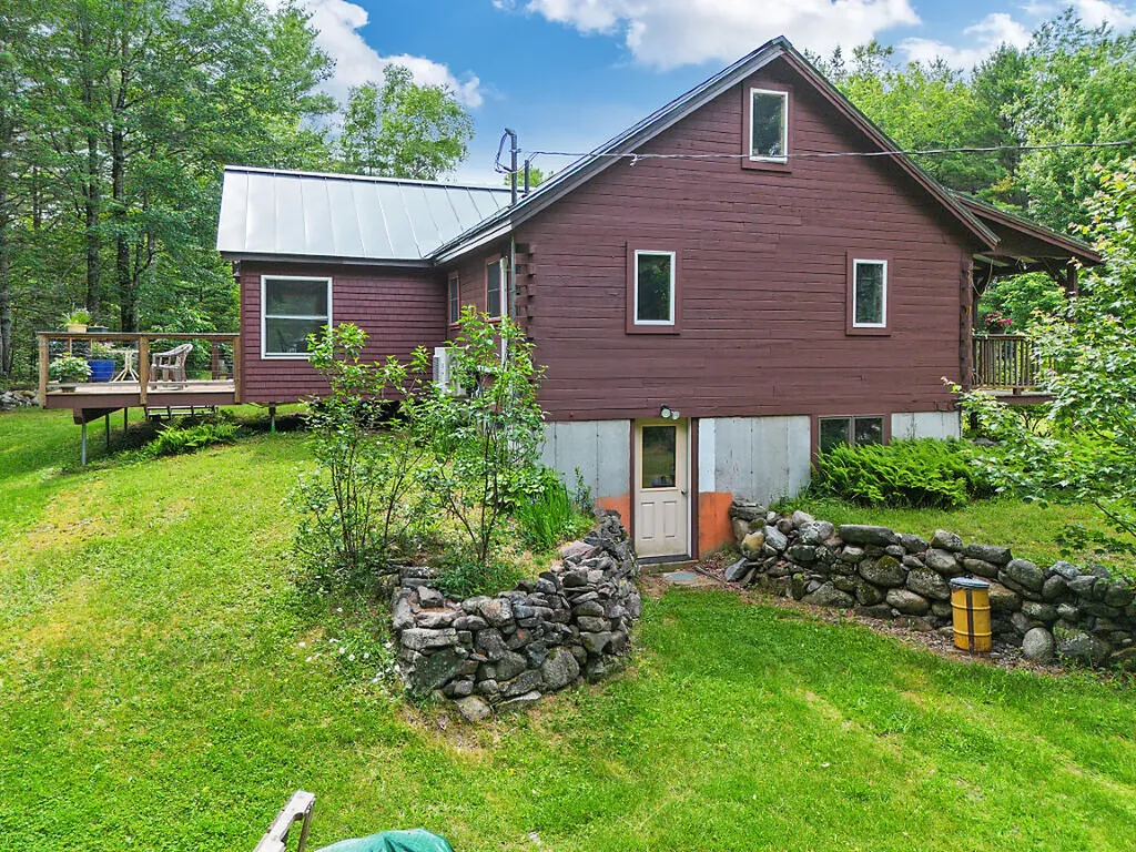 2706 Level Hill Road Palermo ME 04354