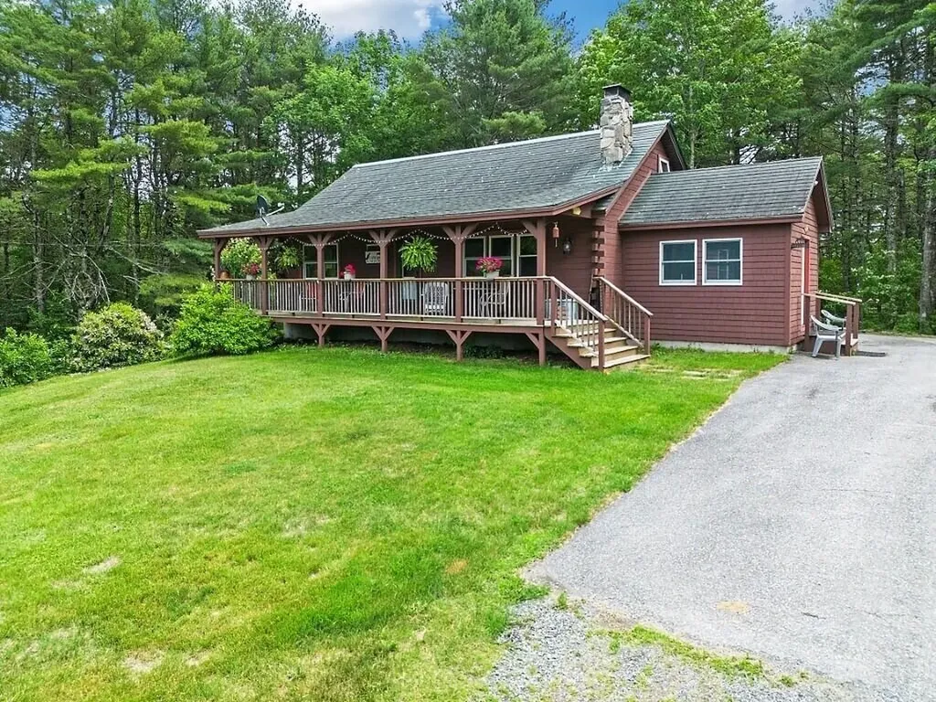 2706 Level Hill Road Palermo ME 04354
