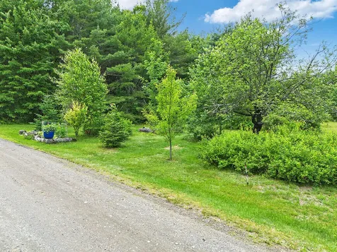 2706 Level Hill Road Palermo ME 04354