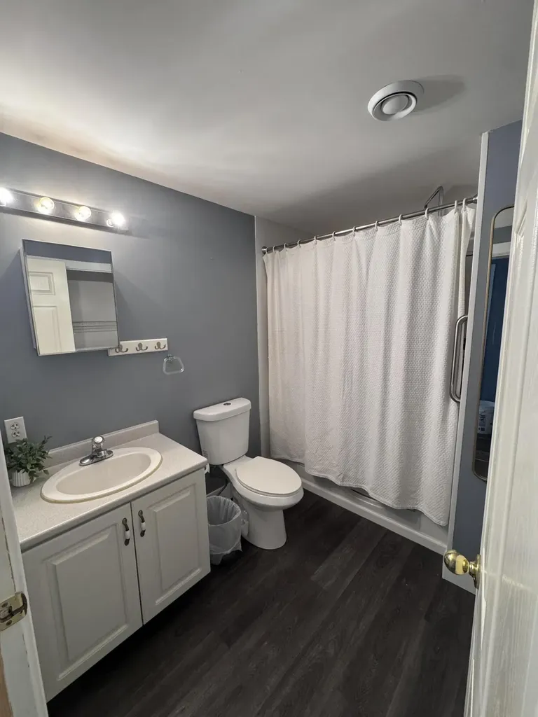 1058 Pleasant Street Blue Hill ME 04614