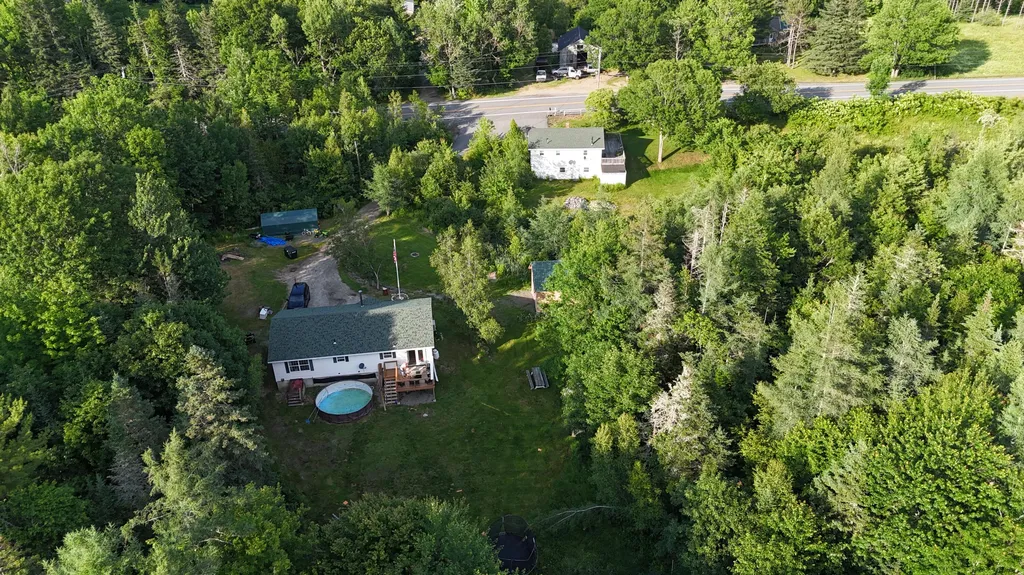 1058 Pleasant Street Blue Hill ME 04614