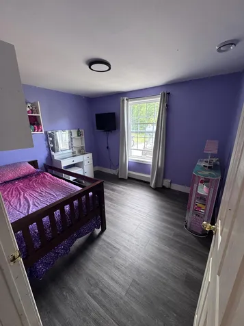 1058 Pleasant Street Blue Hill ME 04614