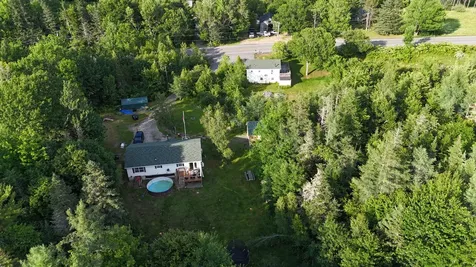1058 Pleasant Street Blue Hill ME 04614