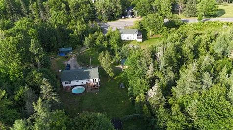1058 Pleasant Street Blue Hill ME 04614