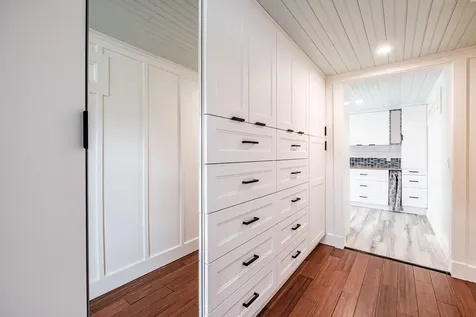51 Colonial Village Falmouth ME 04105