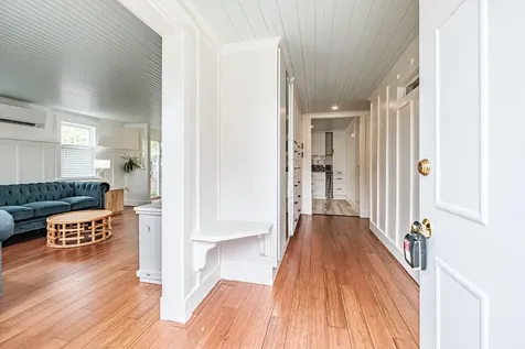 51 Colonial Village Falmouth ME 04105