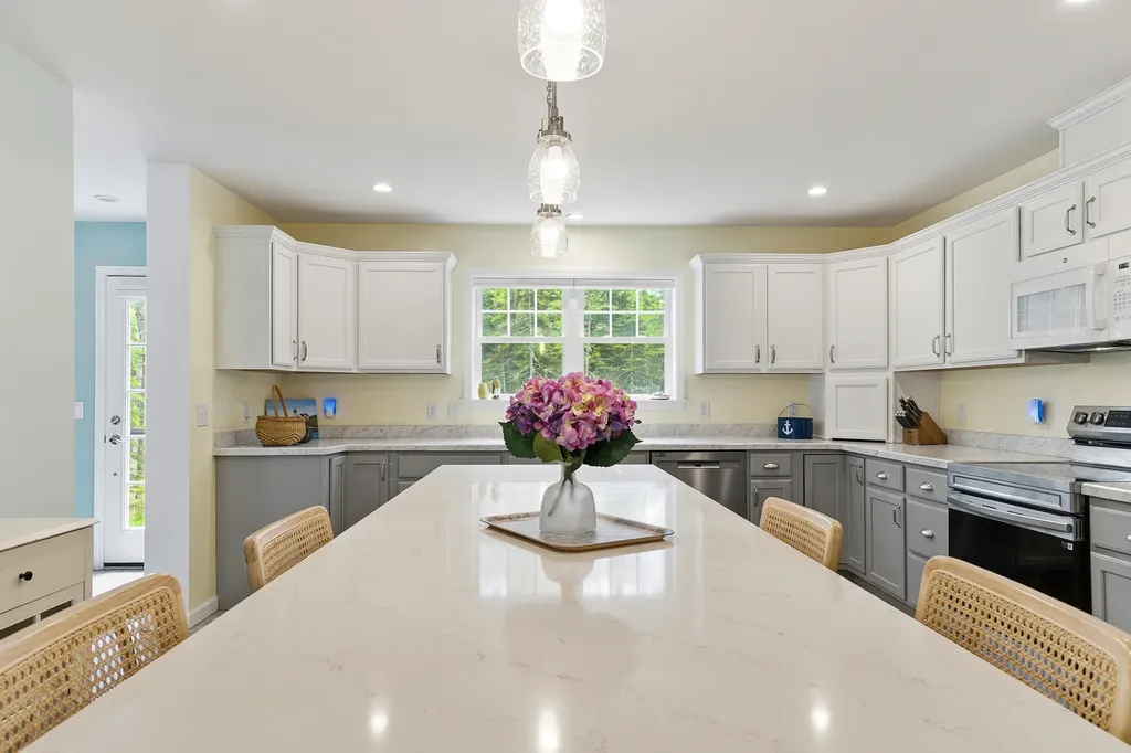 118 Sebascodegan Shores Road Harpswell ME 04079
