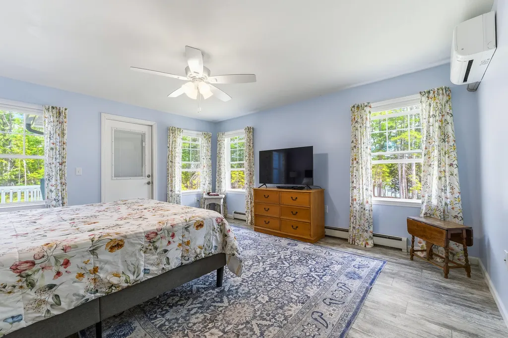 118 Sebascodegan Shores Road Harpswell ME 04079