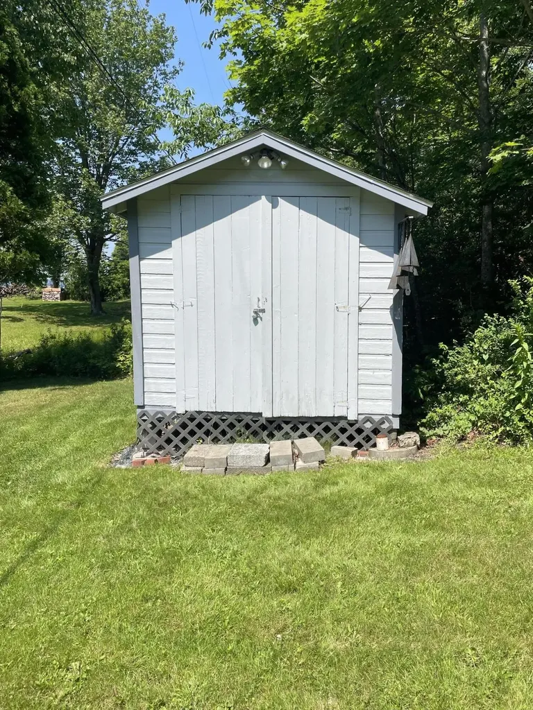 11 Ribame Shores Road W Castine ME 04421