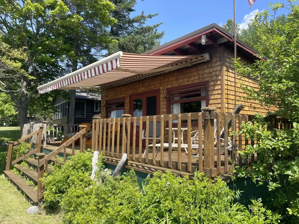 11 Ribame Shores Road W Castine ME 04421