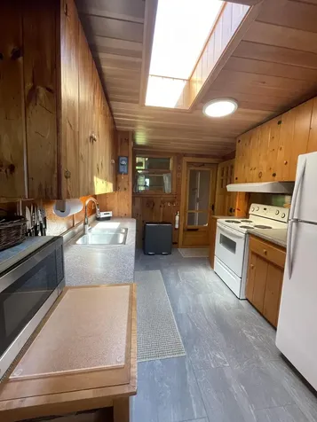 11 Ribame Shores Road W Castine ME 04421