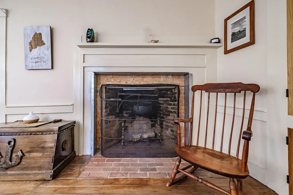 217 Chamberlain Road Brownfield ME 04010