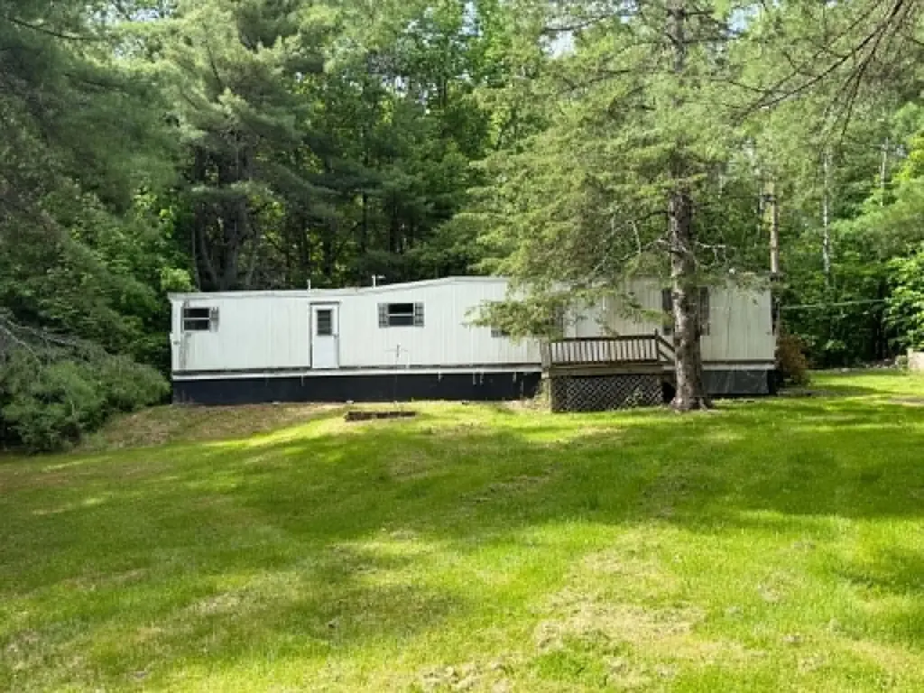 895 W Plymouth Road Etna ME 04434