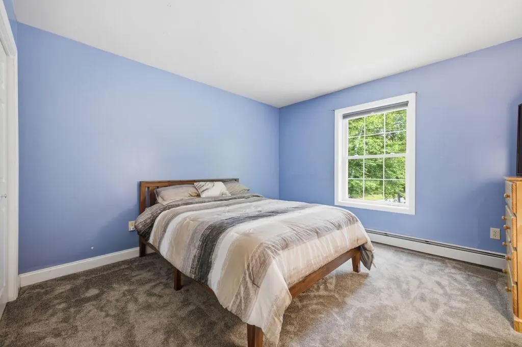 147 Spiller Hill Road Raymond ME 04071
