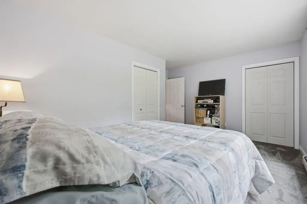 147 Spiller Hill Road Raymond ME 04071