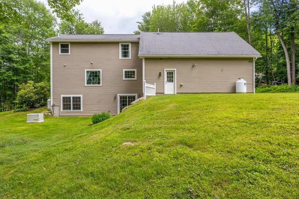 147 Spiller Hill Road Raymond ME 04071