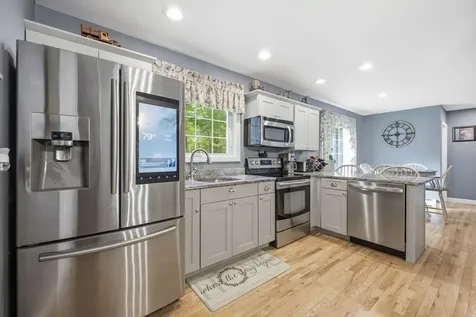 147 Spiller Hill Road Raymond ME 04071