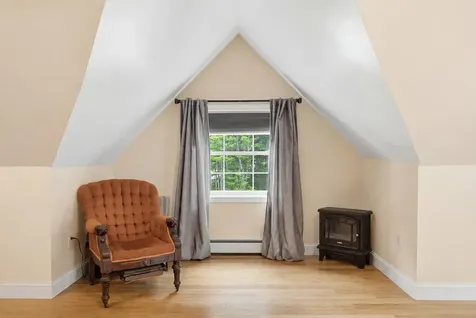 147 Spiller Hill Road Raymond ME 04071