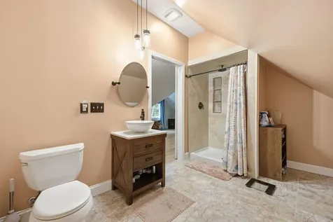 147 Spiller Hill Road Raymond ME 04071
