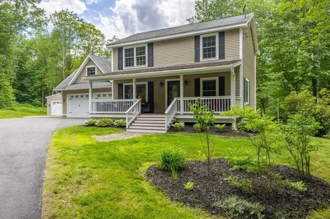 147 Spiller Hill Road Raymond ME 04071
