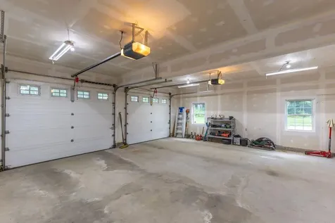 147 Spiller Hill Road Raymond ME 04071