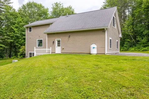 147 Spiller Hill Road Raymond ME 04071