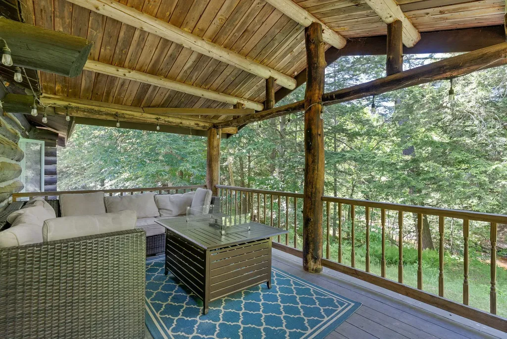 22 Montgomery Road Windham ME 04062
