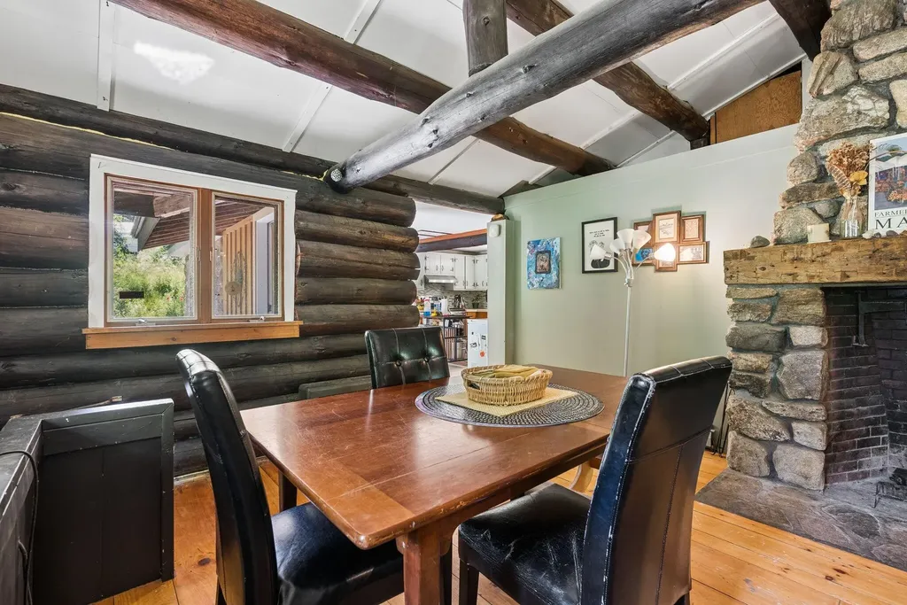 22 Montgomery Road Windham ME 04062