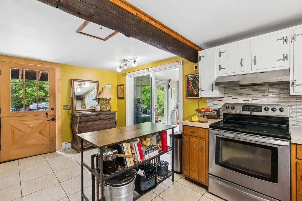 22 Montgomery Road Windham ME 04062