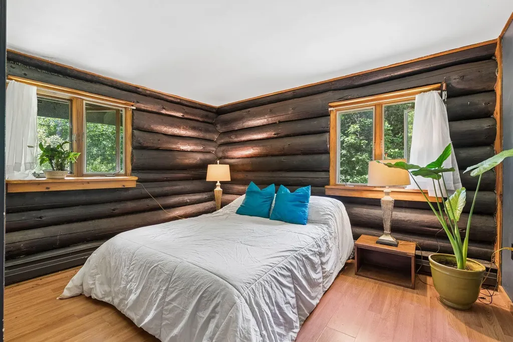 22 Montgomery Road Windham ME 04062