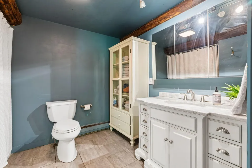 22 Montgomery Road Windham ME 04062