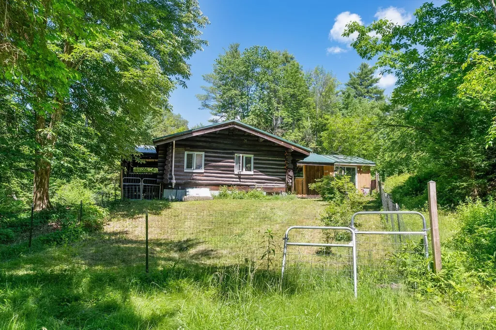 22 Montgomery Road Windham ME 04062