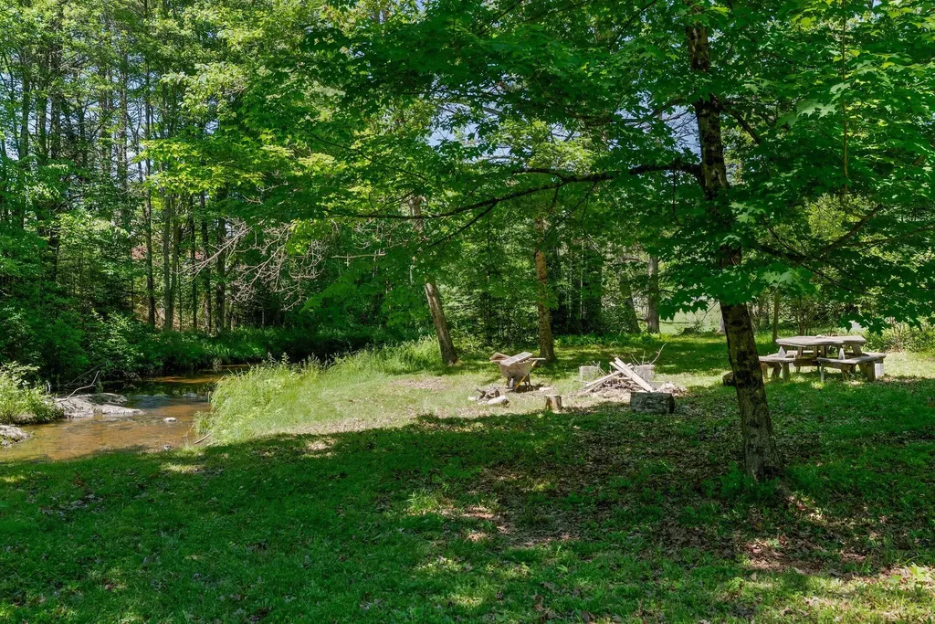 22 Montgomery Road Windham ME 04062
