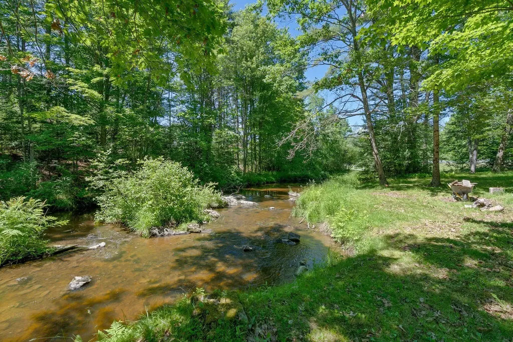 22 Montgomery Road Windham ME 04062