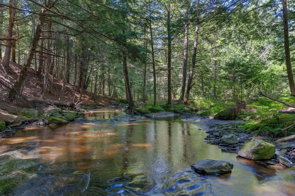 22 Montgomery Road Windham ME 04062