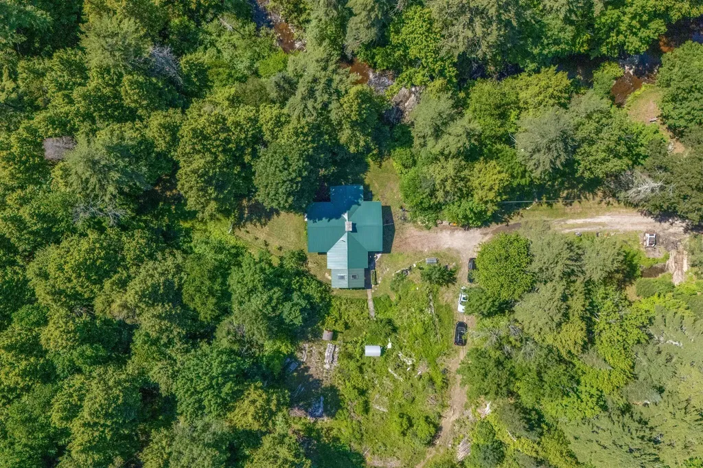 22 Montgomery Road Windham ME 04062