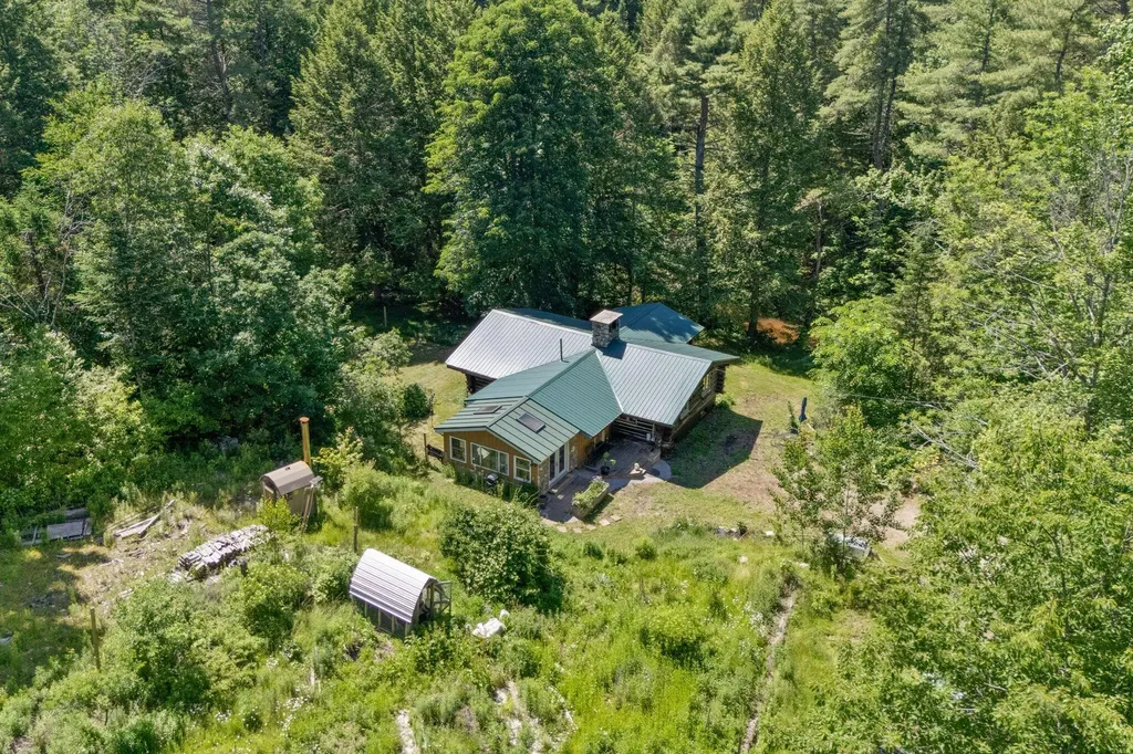 22 Montgomery Road Windham ME 04062