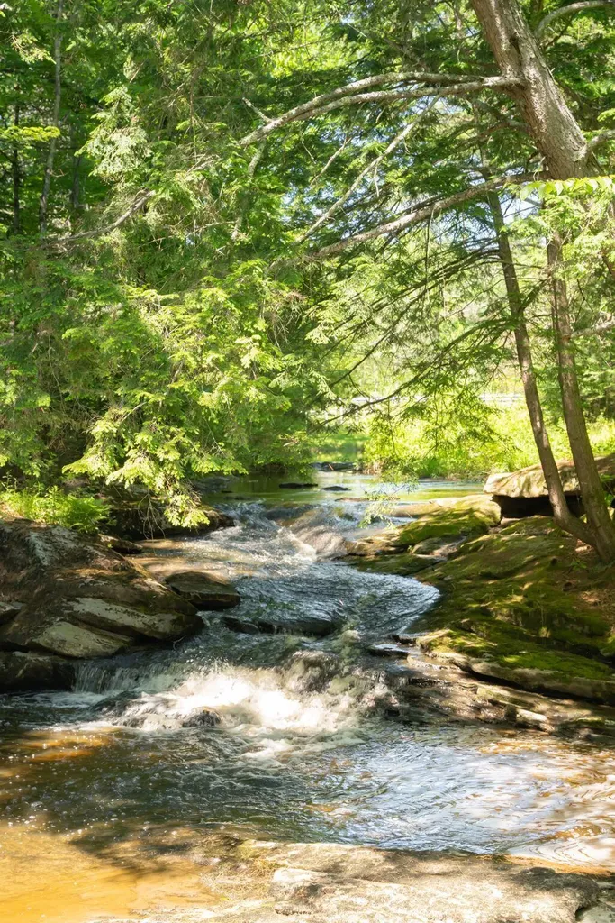 22 Montgomery Road Windham ME 04062