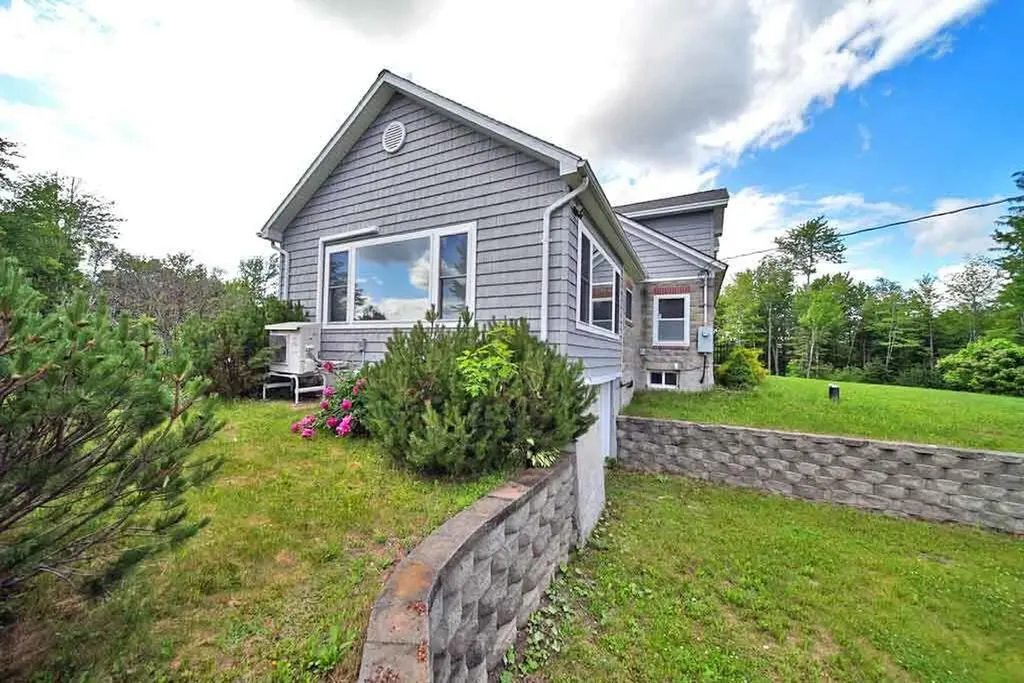 269 Bangor Street Houlton ME 04730