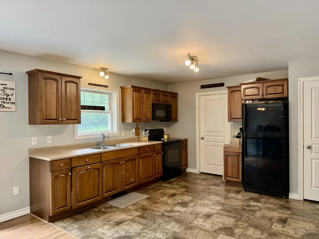 78 Ell Point Road East Machias ME 04630
